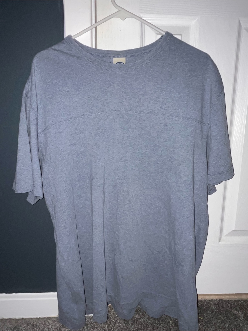 Old Navy Men's Heathered Gray Short Sleeve Crew Tee